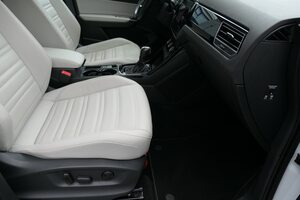 VW Touran 2.0 TDI Highline Panorama Leder LED Top Zustand!