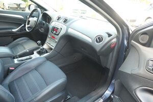 FORD Mondeo Turnier 2.2 129KW Sport Top Zustand!