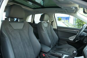 AUDI Q3 35 TDI Sport Panorama Matrix Top Zustand!