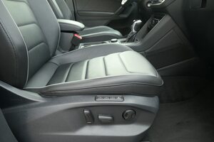 VW Tiguan 2.0 Life 4Motion LED Headup Top Zustand!