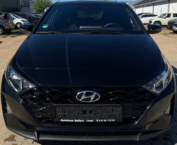 HYUNDAI i20  Connect &GO