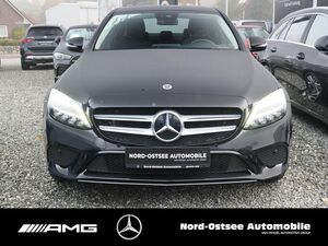 MERCEDES-BENZ C 300 e AVANTGARDE NAVI KAMERA KEYLESS TOTWINKEL