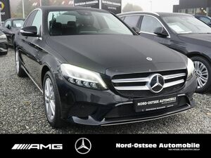 MERCEDES-BENZ C 300 e AVANTGARDE NAVI KAMERA KEYLESS TOTWINKEL