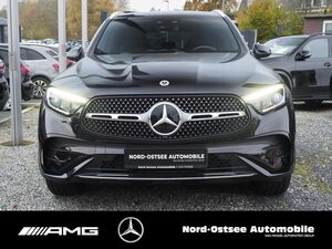 MERCEDES-BENZ GLC 300 d 4M AMG AHK SHZ LED MBUX KEYLESS-GO