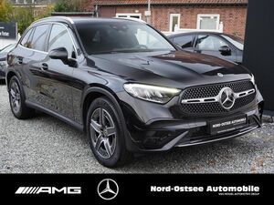 MERCEDES-BENZ GLC 300 d 4M AMG AHK SHZ LED MBUX KEYLESS-GO