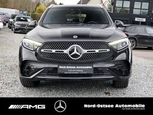 MERCEDES-BENZ GLC 300 d 4M AMG AHK SHZ MBUX KEYLESS-GO