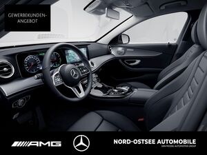 MERCEDES-BENZ E 300 T de AVANTGARDE COMAND KAMERA BURMESTER