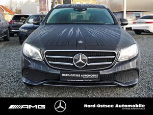 MERCEDES-BENZ E 300 T de AVANTGARDE COMAND KAMERA HUD AHK