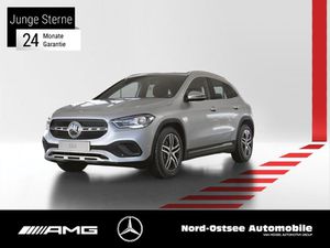 MERCEDES-BENZ GLA 180 PROGRESSIVE NAVI PDC TEMPOMAT SITZH.