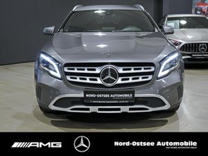 MERCEDES-BENZ GLA 250 4M URBAN 360° KAMERA LED DAB DISTRO NAVI