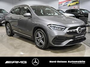 MERCEDES-BENZ GLA 200 d AMG  PARKPAKET SOUND LED NAVI SITZHZG