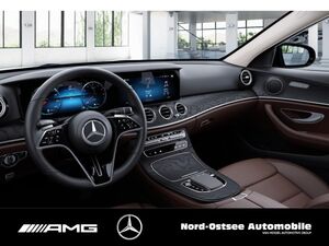 MERCEDES-BENZ E 300 de AMG PANO WIDESCREEN KAMERA 9G LED NAIV