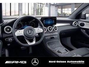 MERCEDES-BENZ GLC 200 AMG MULTIBEAM KAMERA SHZ TOTW NAVI PDC