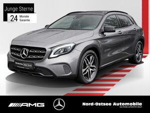 MERCEDES-BENZ GLA 200 URBAN NAVI NIGHT LED PANO KAMERA SHZ DCT