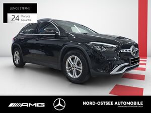 MERCEDES-BENZ GLA 200 ADVANCED SHZ KAMERA LED NAVI DCT