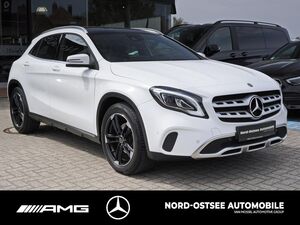 MERCEDES-BENZ GLA 180 URBAN NAVI AHK LED PANO DCT SHZ TEMPOMAT