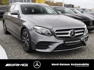 MERCEDES-BENZ E 300 de T AMG MULTIBEAM 360 PDC NAVI KEYLESS