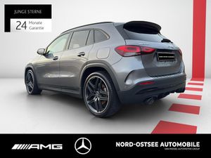 MERCEDES-BENZ GLA 35 AMG 4M NAVI KAMERA TOTWINKEL PANO NIGHT