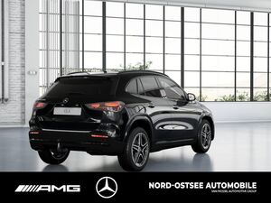 MERCEDES-BENZ GLA 200 AMG ADVANCED+ KAMERA PANO SHZ MBUX AHK