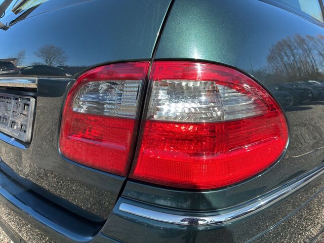 MERCEDES-BENZ E 280 T ELEGANCE  AHK SD PDC BI-XENON COMAND SHZ