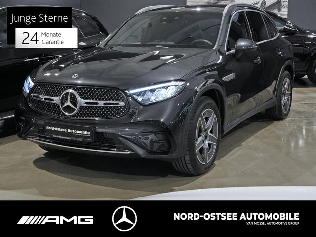 MERCEDES-BENZ GLC 300 d AMG 4M AHK DISTRONIC MBUX SHZ 