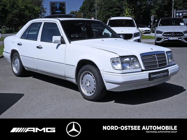 MERCEDES-BENZ E 200 D SCHIEBEDACH AIRBAG