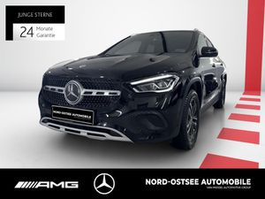 MERCEDES-BENZ GLA 180 d STYLE LED KAMERA SHZ SPURH PDC NAVI