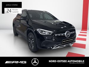 MERCEDES-BENZ GLA 180 d STYLE LED KAMERA SHZ SPURH PDC NAVI