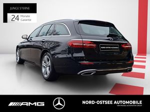 MERCEDES-BENZ E 220 T d AVANTGARDE KAMERA DISTRO LED KEYLESS