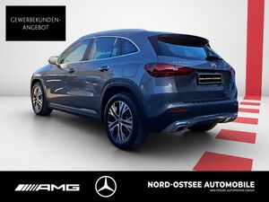 MERCEDES-BENZ GLA 200 d PROGRESSIVE LED AHK KAMERA DISTRONIC