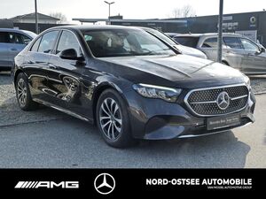 MERCEDES-BENZ E 220 d AVANTGARDE  ADV DISTRO LED KEYLESS NAVI