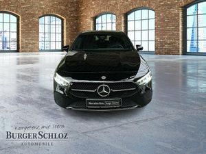 MERCEDES-BENZ A 220 4M progressive Night SpurW PDC SHZ LED LM