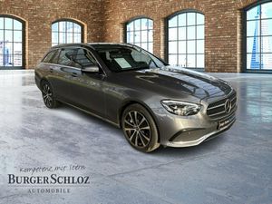 MERCEDES-BENZ E 300 T de 4M ACC AHK AUT HUD Kam. KlimaA LED LM