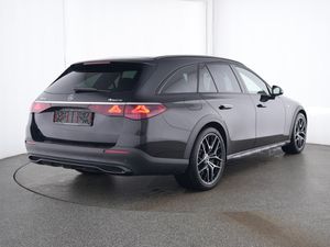 MERCEDES-BENZ E 300 T de 4M All-Terrain 360 AHK AUT DynLicht