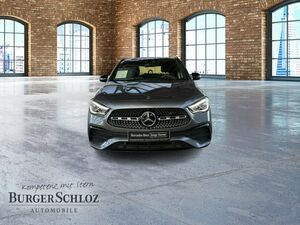 MERCEDES-BENZ GLA 250 4M AMG ACC AUT Kam. KlimaA LED LM Navi