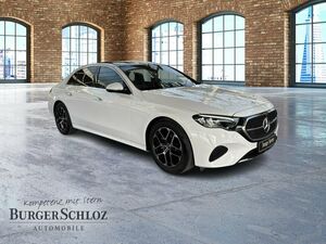 MERCEDES-BENZ E 220 d 4M Avantgarde LED/NAVI/KAMERA/PANO