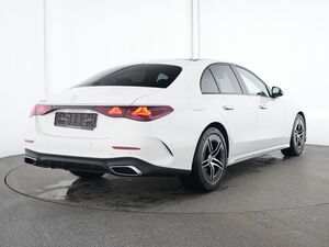 MERCEDES-BENZ E 220 d AMG AMG/PANO/NIGHT/DISTR.
