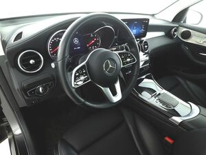 MERCEDES-BENZ GLC 220 d 4M LED/KAMERA/NAVI