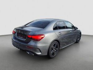 MERCEDES-BENZ A 200 Limousine AMG LIMO/AMG/NAVI/KAMERA/LED