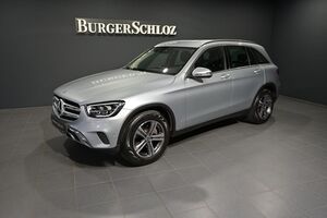 MERCEDES-BENZ GLC 220 d 4M KAMERA/LED/MBUX/STHZ/NAVI/SHZ