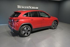 MERCEDES-BENZ GLA 200 d 4M PROGRESSIVE/NIGHT/EASYPACK/LED