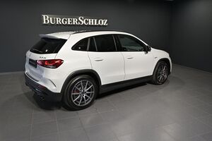 MERCEDES-BENZ GLA 35 AMG 4M AMG/360/MULTIB./DIST./PANO/NIGHT/
