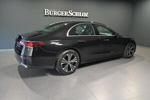 MERCEDES-BENZ E 200 AVANTGARDE/LED/RFK/KEYLESS/DAB/TOTW/SHZ