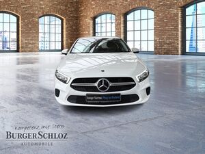 MERCEDES-BENZ A 250 e style LED/DAB/KAM/NAVI
