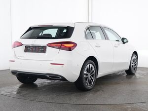 MERCEDES-BENZ A 250 e NAVI/LED/KAMERA