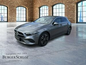MERCEDES-BENZ A 180  W-Paket PDC SHZ SpurH LED LM AUT AHK KAM