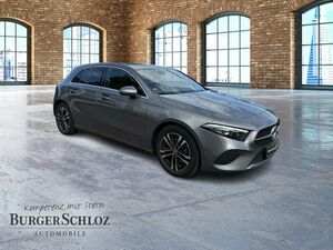 MERCEDES-BENZ A 180  W-Paket PDC SHZ SpurH LED LM AUT AHK KAM