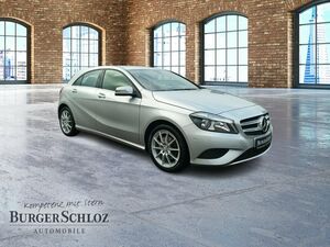 MERCEDES-BENZ A 180  KlimaA LM PDC ParkAss SHZ Teilled.