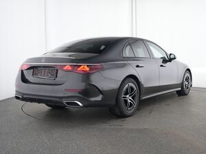 MERCEDES-BENZ E 220 d AMG/STHZ/NAVI/LED