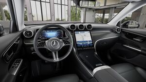 MERCEDES-BENZ GLC 220 d 4M Avantgarde DIGI/EASYPACK/AHK/RFK